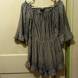 Thread Story Romper Dress, Girls, Sz LG, Gray/White Striped Like New